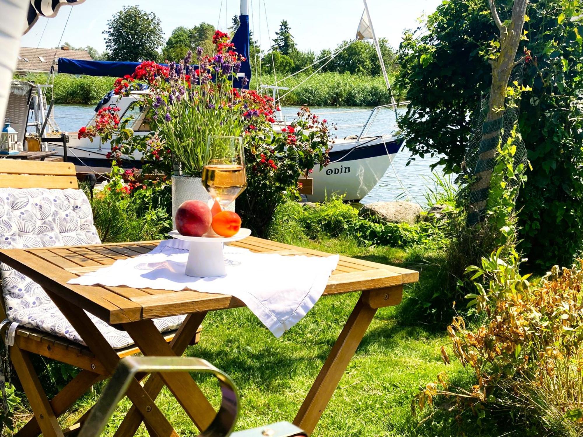 Auszeit Am Haffufer Lägenhet Wilhelmshof Exteriör bild